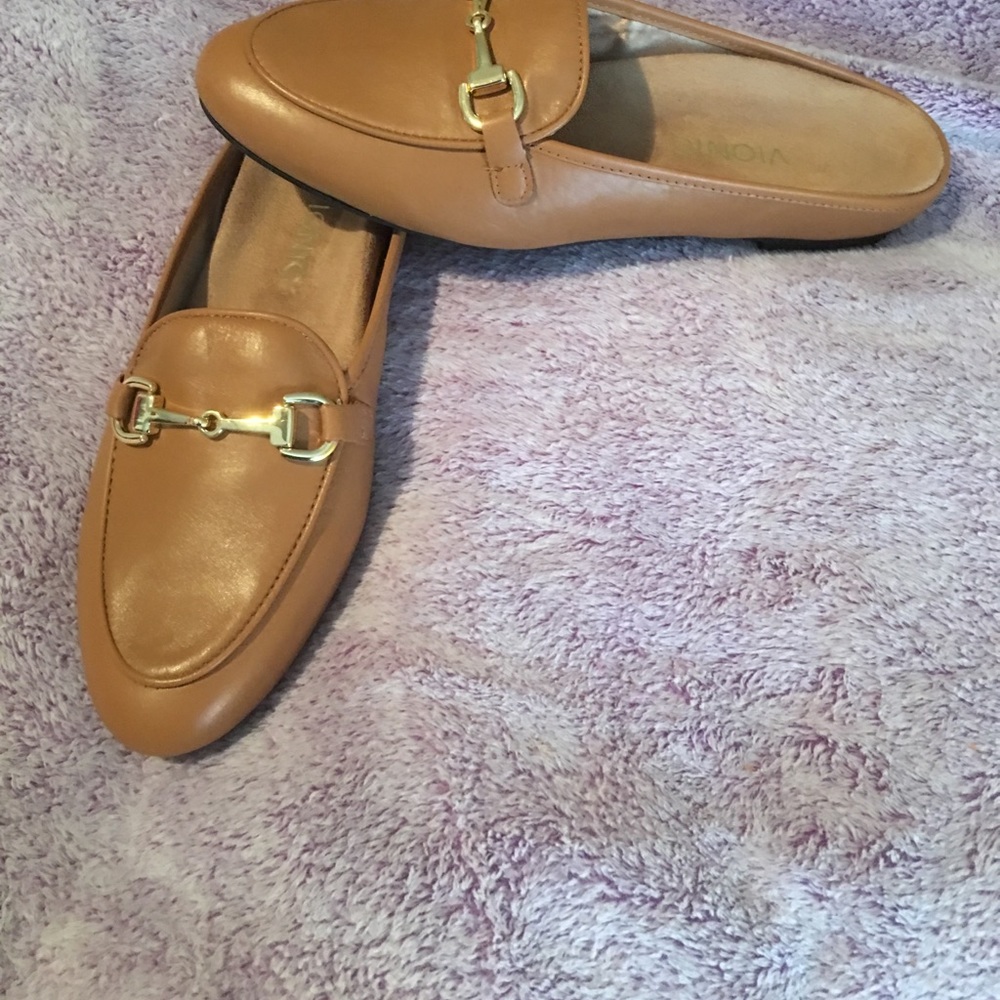 Bionic mules, tan. New, never worn